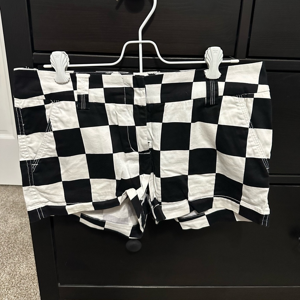 Loudmouth checkered women’s golf shorts size 4